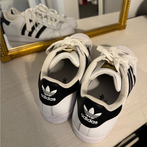 Adidas Superstar Sneakers - Picture 5 of 5